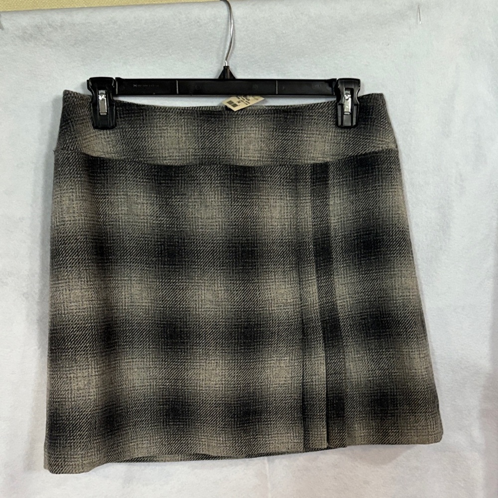 Ann Taylor Black and Gray Checkered Mini Skirt